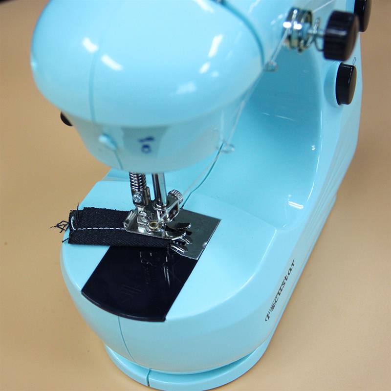 Focustar家用电动迷你缝纫机 小型台式缝纫机 满足日常缝纫锁边需求【胡天青】